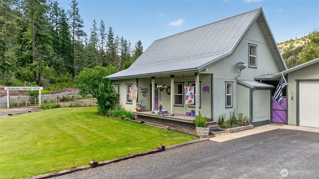15191 Chumstick Highway Leavenworth WA 98826