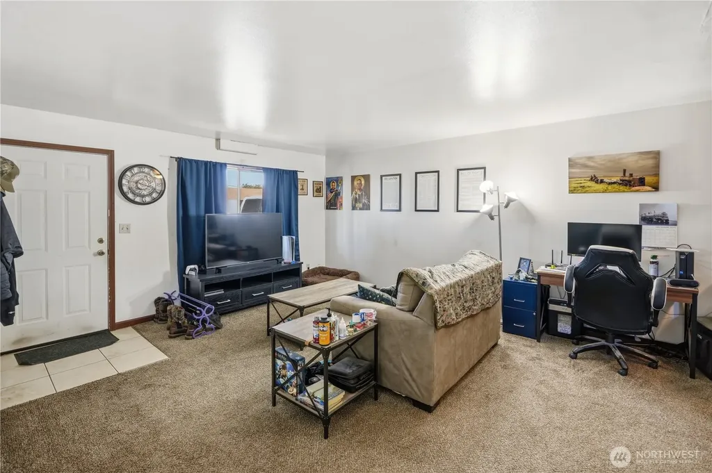 1246 Pershing Road Moses Lake WA 98837