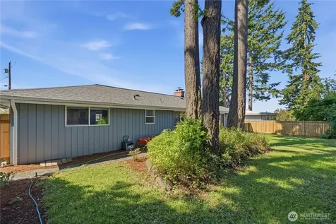 3404 NE 11th Place Renton WA 98056
