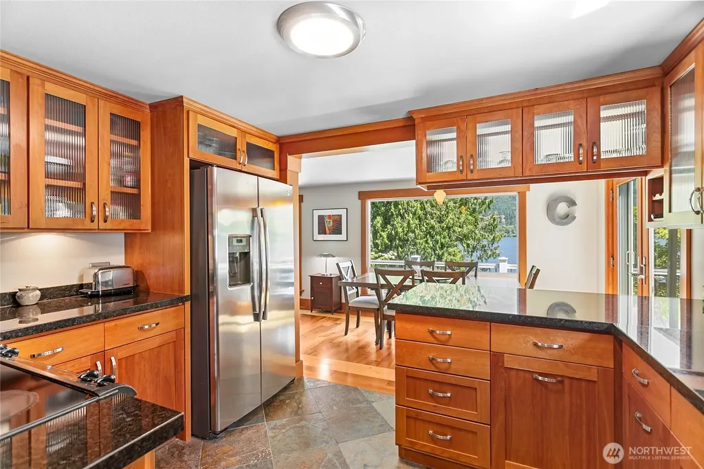 482 W Lake Samish Drive Bellingham WA 98229