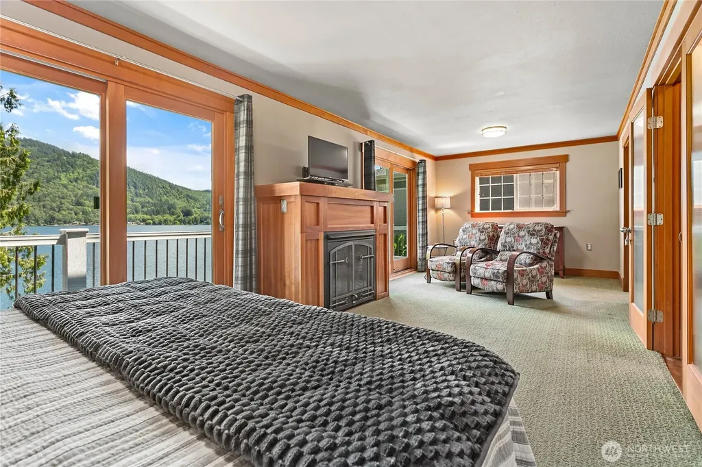 482 W Lake Samish Drive Bellingham WA 98229