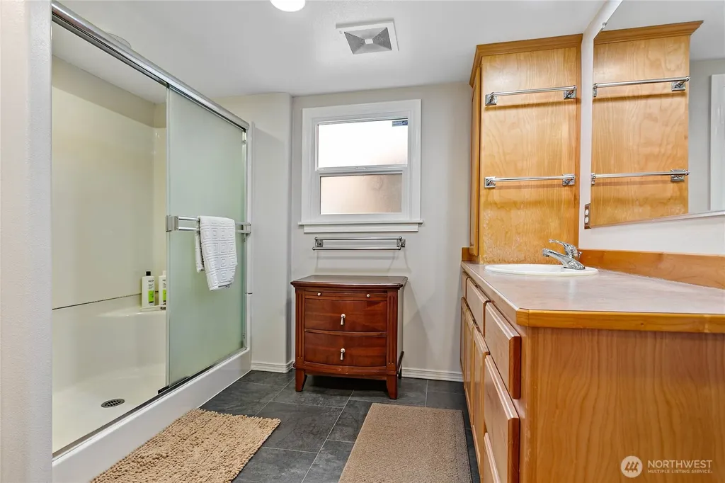 482 W Lake Samish Drive Bellingham WA 98229