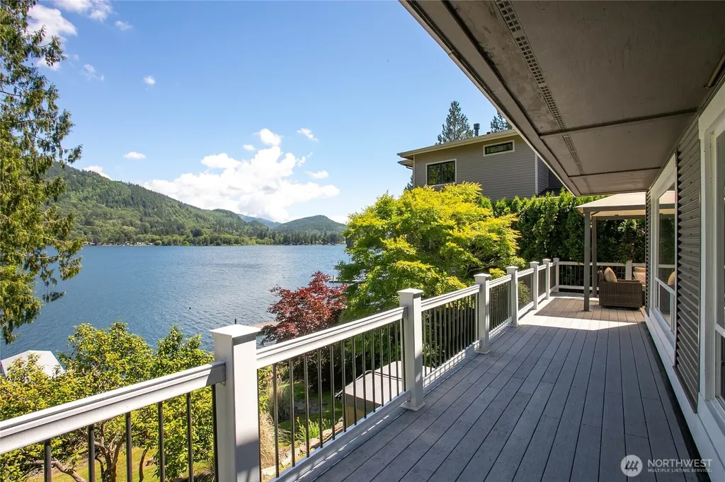 482 W Lake Samish Drive Bellingham WA 98229