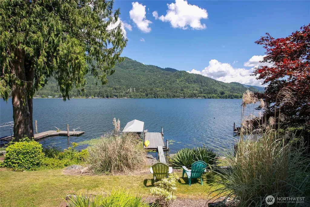 482 W Lake Samish Drive Bellingham WA 98229