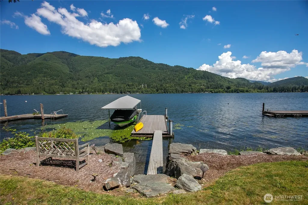 482 W Lake Samish Drive Bellingham WA 98229