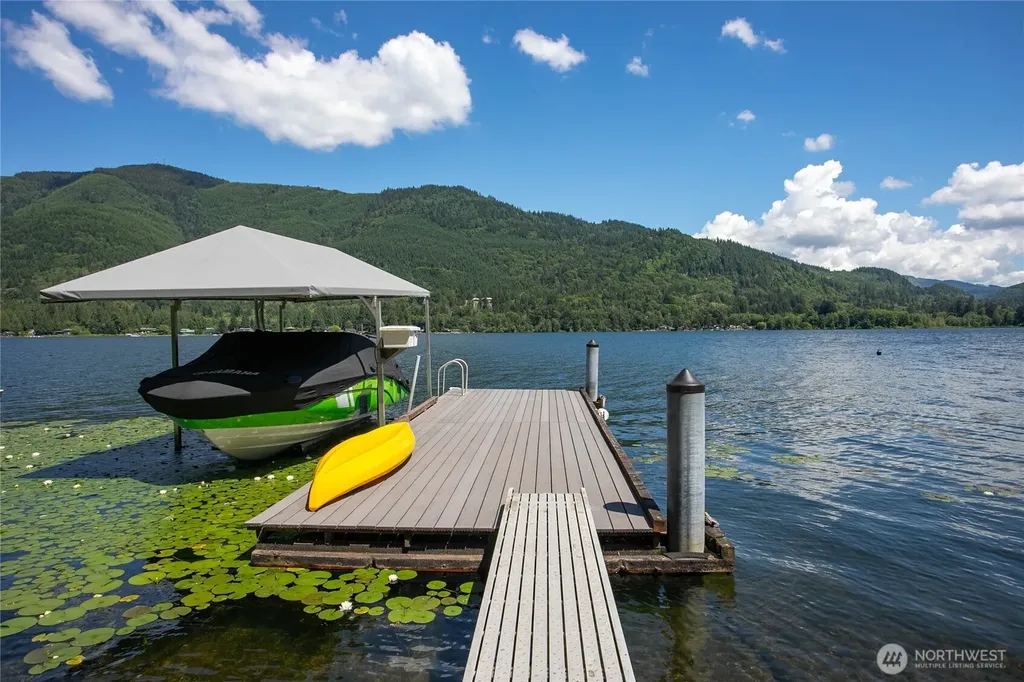 482 W Lake Samish Drive Bellingham WA 98229