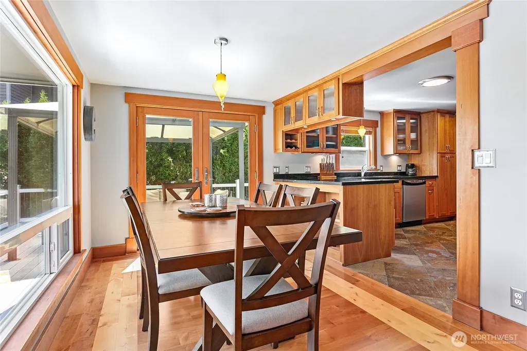 482 W Lake Samish Drive Bellingham WA 98229