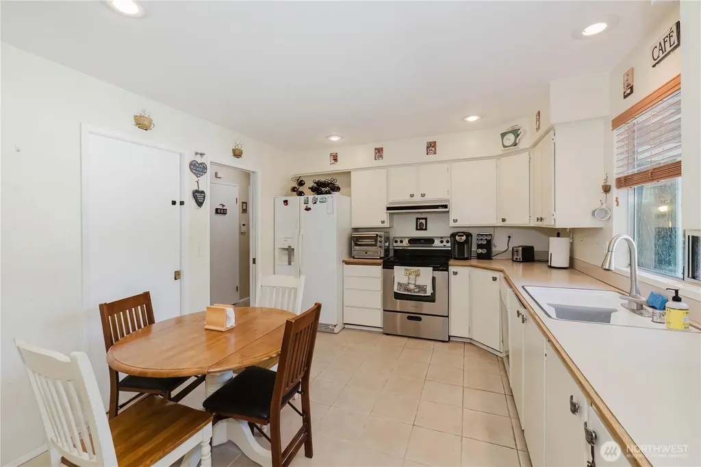 8908 Watson Place NE Bremerton WA 98311
