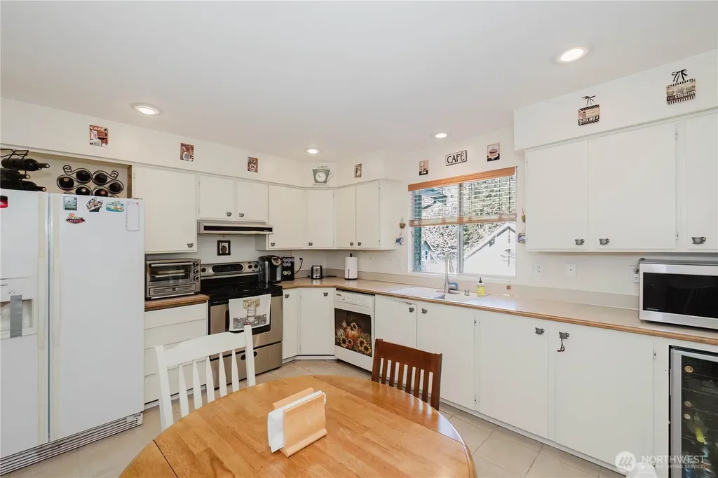 8908 Watson Place NE Bremerton WA 98311