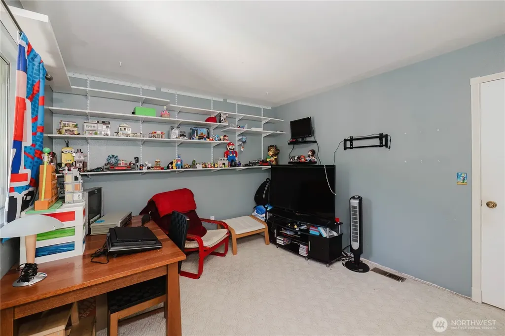 8908 Watson Place NE Bremerton WA 98311