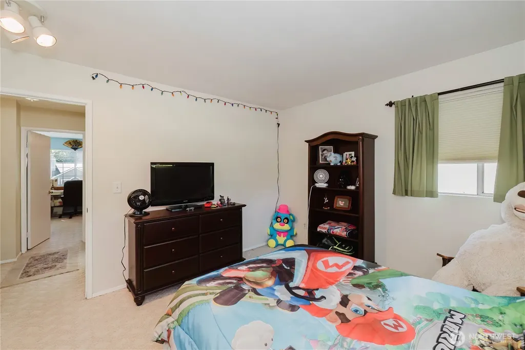 8908 Watson Place NE Bremerton WA 98311