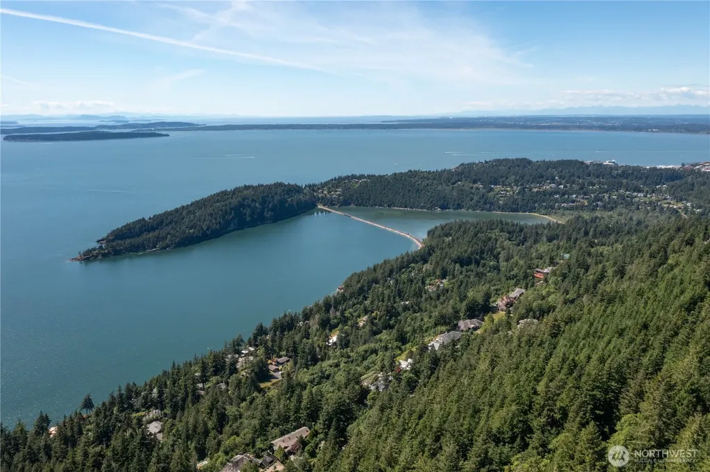 1543 Chuckanut Crest Drive Bellingham WA 98229