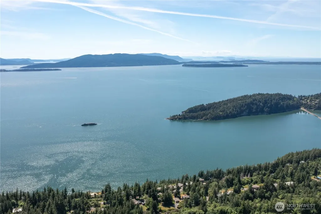 1543 Chuckanut Crest Drive Bellingham WA 98229