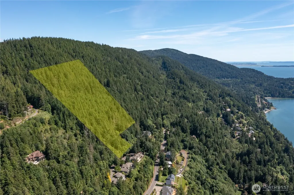 1543 Chuckanut Crest Drive Bellingham WA 98229