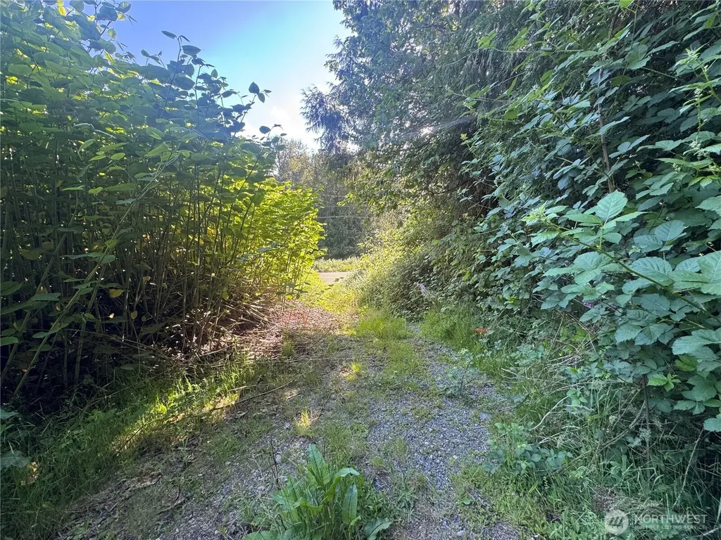 22728 Upper Dorre Don Way SE Maple Valley WA 98038