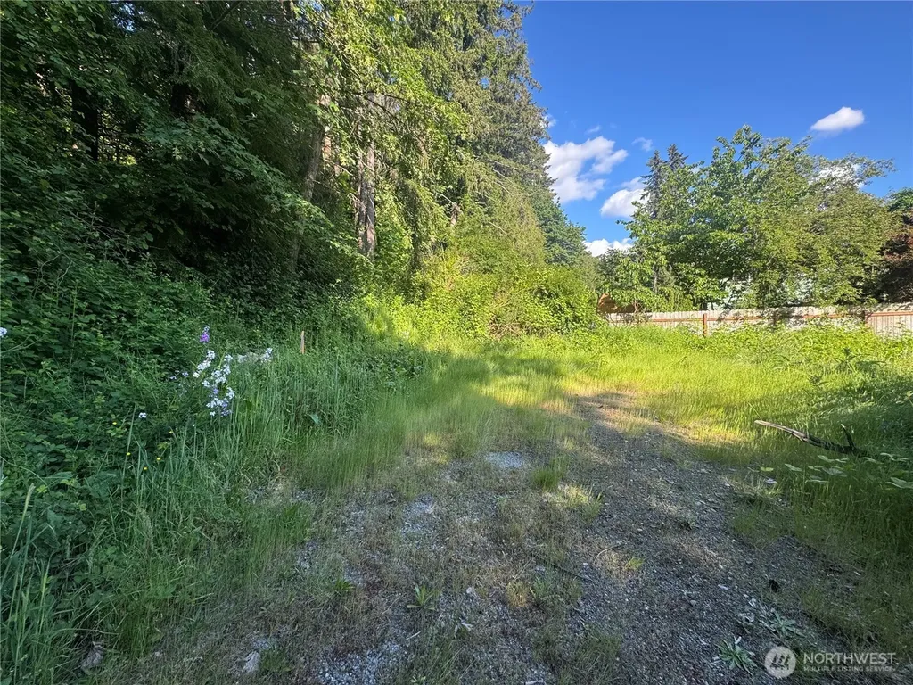 22728 Upper Dorre Don Way SE Maple Valley WA 98038