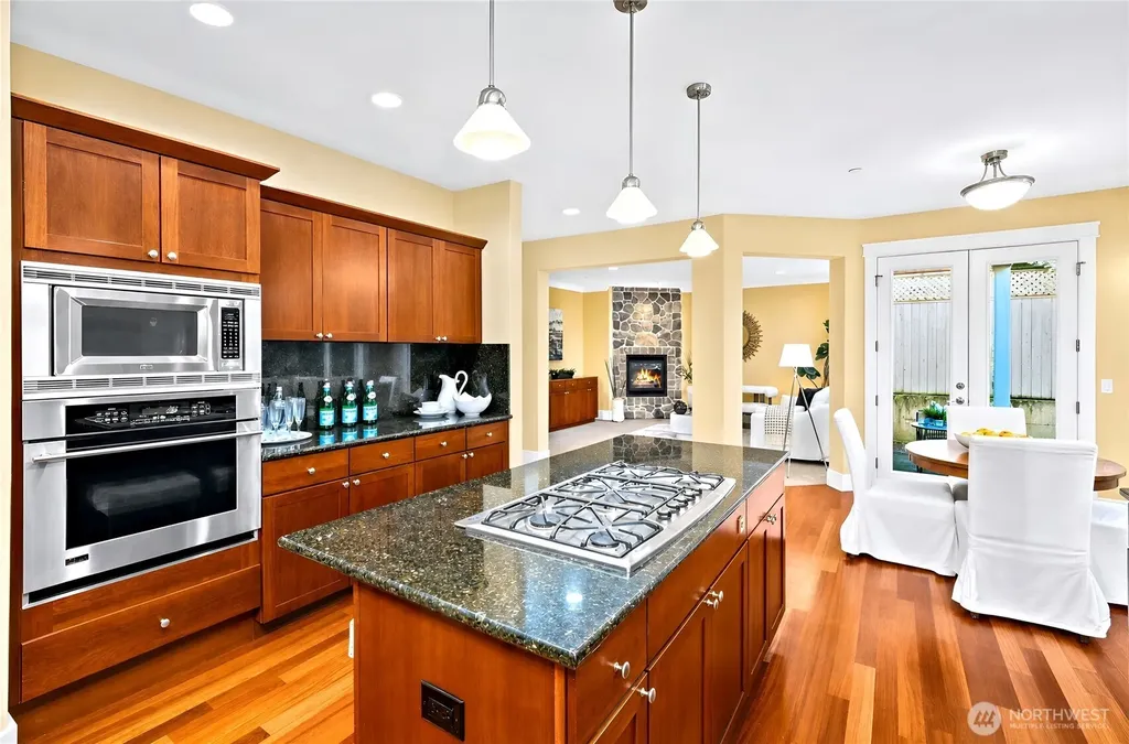 18638 92nd Avenue NE Bothell WA 98011