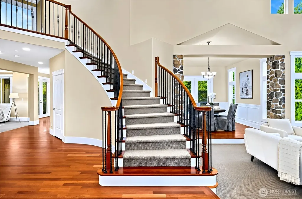 18638 92nd Avenue NE Bothell WA 98011