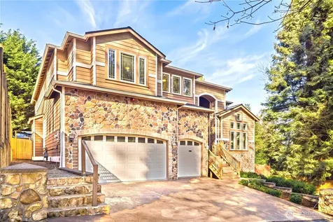 18638 92nd Avenue NE Bothell WA 98011