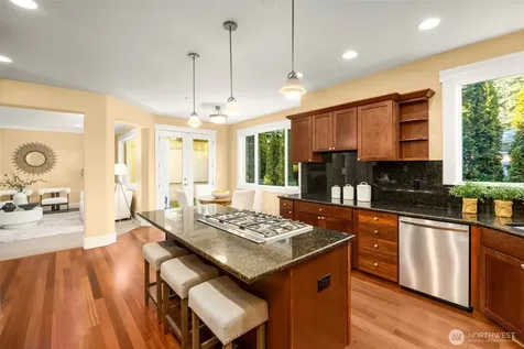 18638 92nd Avenue NE Bothell WA 98011