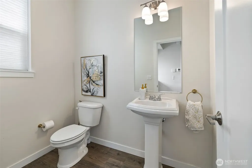 22924 79th Lane W Edmonds WA 98026
