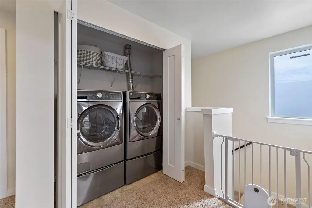 22924 79th Lane W Edmonds WA 98026
