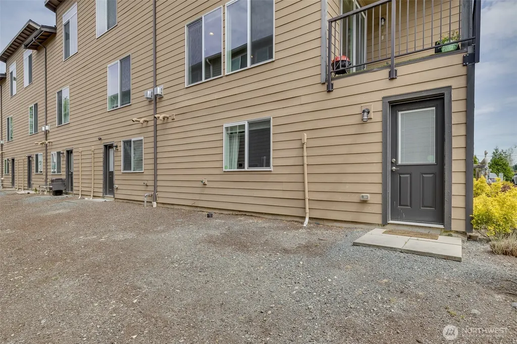 22924 79th Lane W Edmonds WA 98026