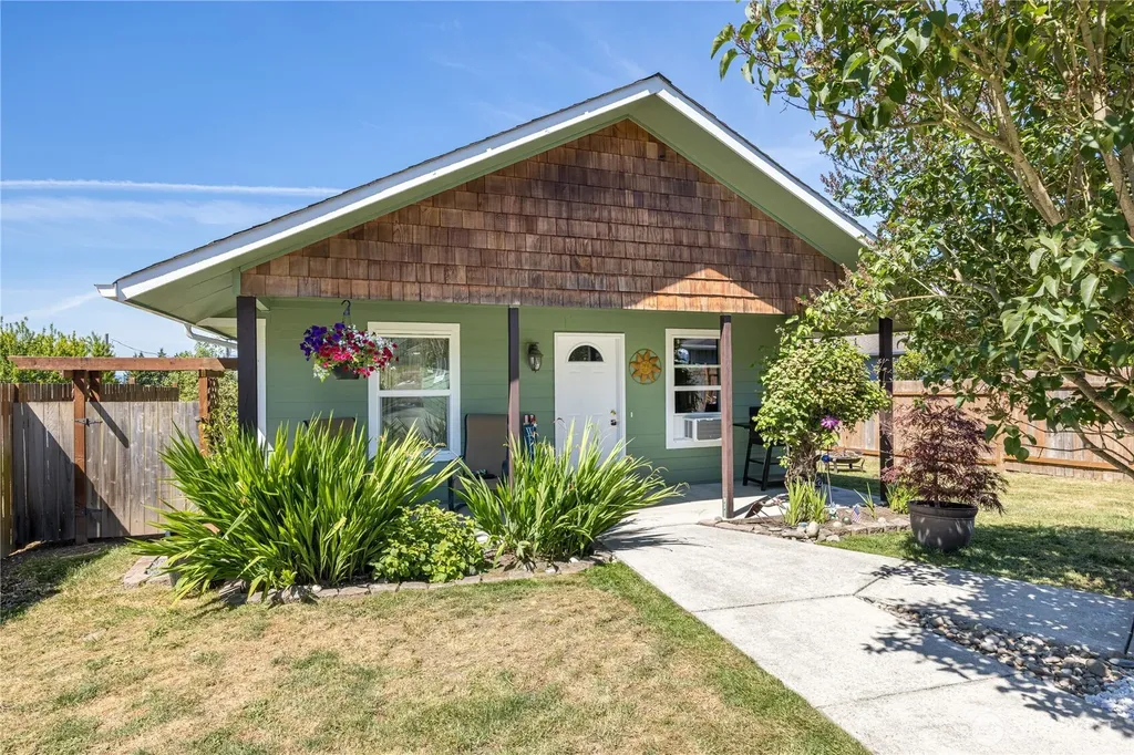 2367 E 7th Avenue Port Angeles WA 98362