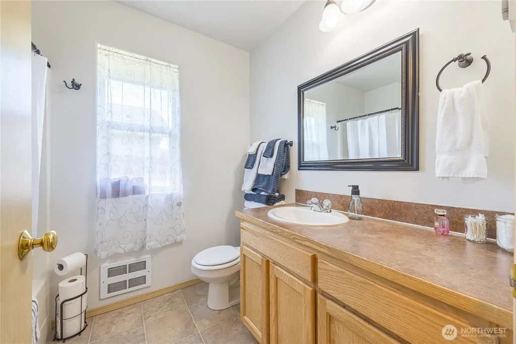 2367 E 7th Avenue Port Angeles WA 98362