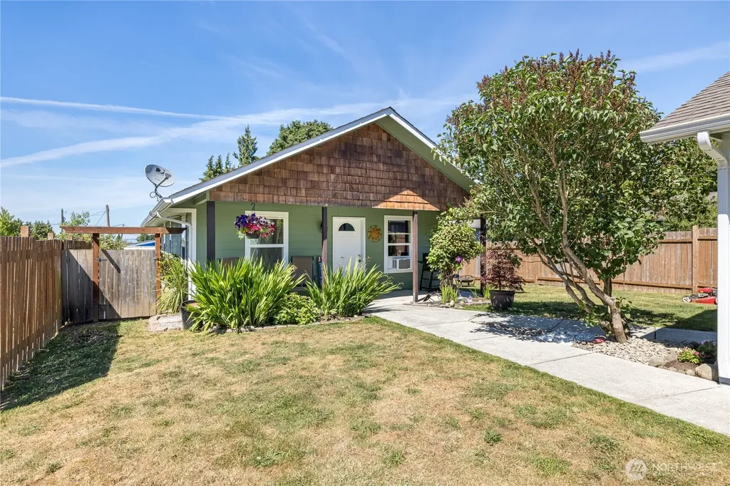 2367 E 7th Avenue Port Angeles WA 98362