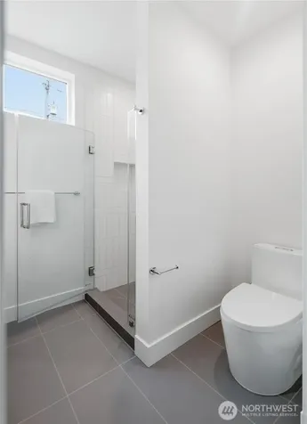 6219 9th Avenue NE Seattle WA 98115