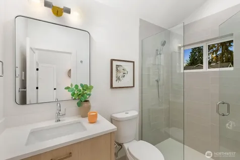 3938 Angeline Street Seattle WA 98118