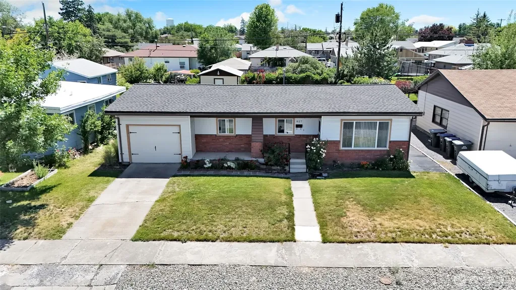 827 S Juniper Drive Moses Lake WA 98837