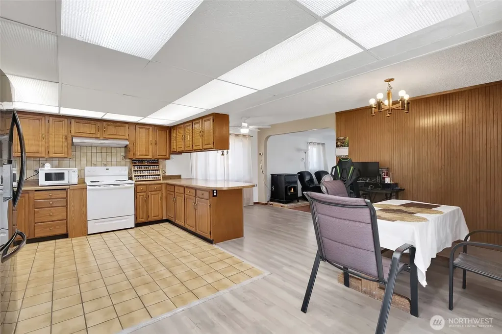 827 S Juniper Drive Moses Lake WA 98837