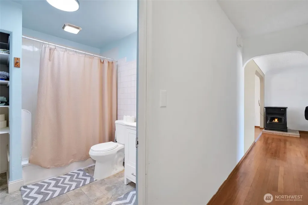827 S Juniper Drive Moses Lake WA 98837