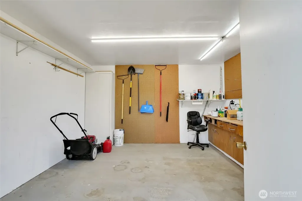 827 S Juniper Drive Moses Lake WA 98837
