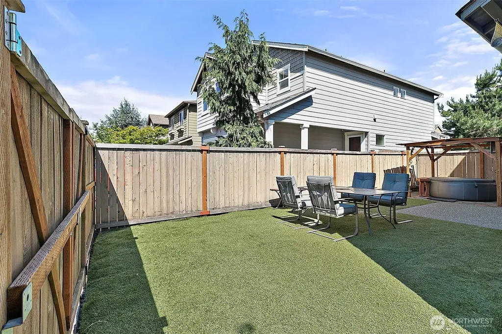 26249 241st Place SE Maple Valley WA 98038
