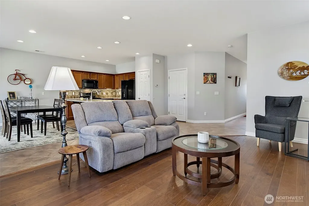 26249 241st Place SE Maple Valley WA 98038