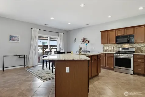 26249 241st Place SE Maple Valley WA 98038