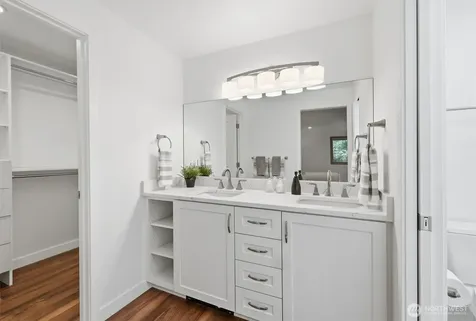 14038 NE 156th Place Woodinville WA 98072