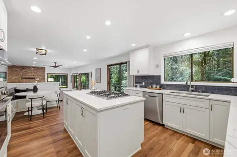 14038 NE 156th Place Woodinville WA 98072