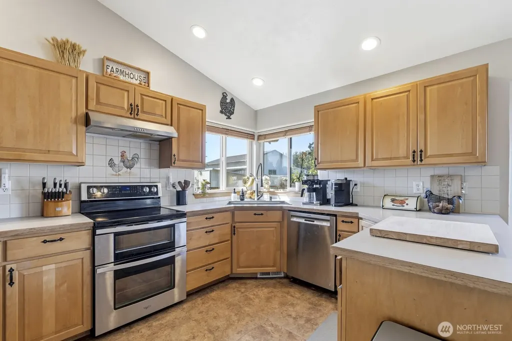 9505 Bridge Road SE Yelm WA 98597