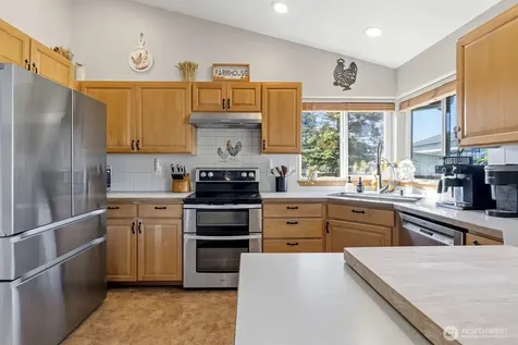 9505 Bridge Road SE Yelm WA 98597