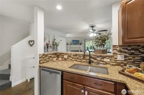 23315 54th Avenue S Kent WA 98032