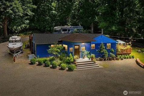 22122 SE 51st Place Issaquah WA 98029