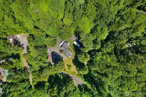 22122 SE 51st Place Issaquah WA 98029