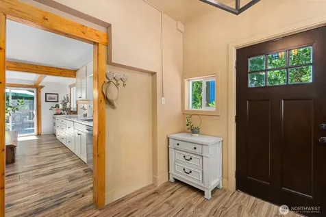 22122 SE 51st Place Issaquah WA 98029