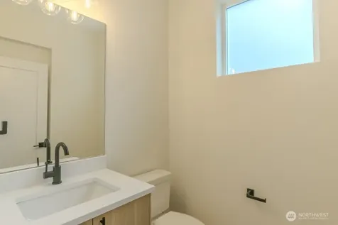 2621 35th Avenue W Seattle WA 98199
