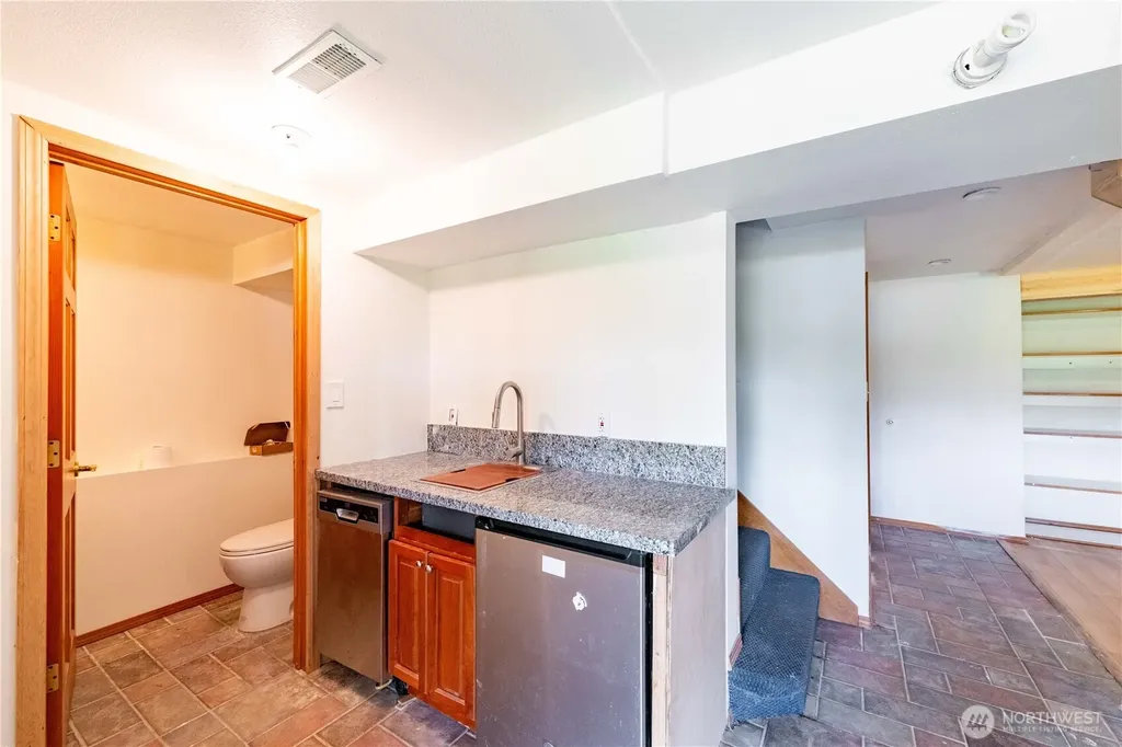 1109 S Davies Road Lake Stevens WA 98258