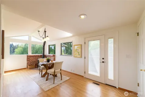 1109 S Davies Road Lake Stevens WA 98258